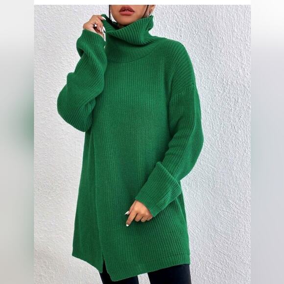 Green Oversized Turtleneck Slit Sweater Sz Medium - Picture 3 of 7